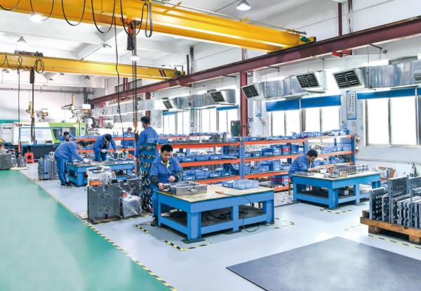 Assembly mould department
